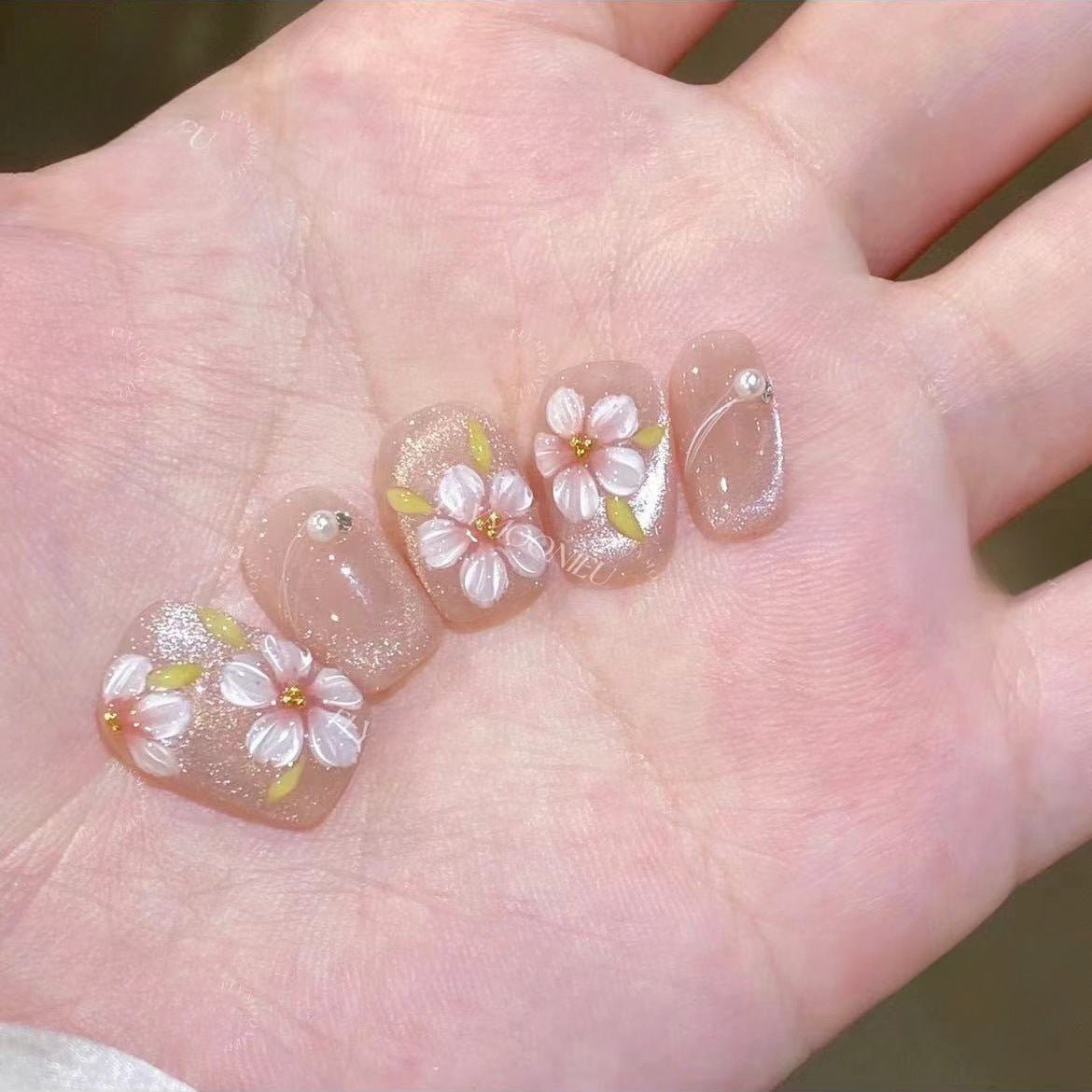 3D Pearl Peach Flower Press on Nail - Laura MarlaPress on Nail