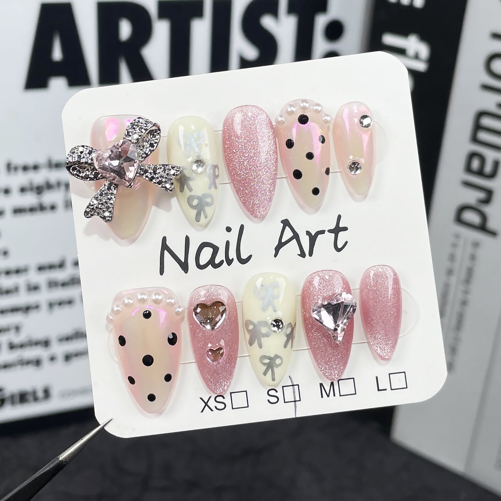 Aurora Press on Nail - Laura MarlaPress on Nail