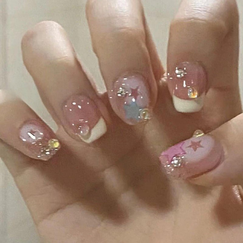 Cute Cream Sweetheart Press on Nail - Laura MarlaPress on Nail