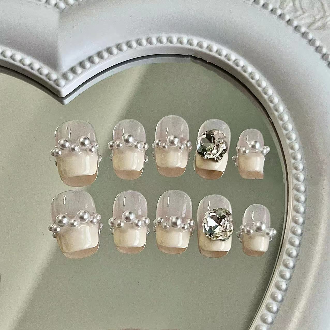 Pearl Cream Puff Press on Nail - Laura MarlaPress on Nail